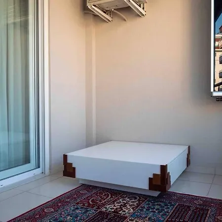 Kurt Safir Euro Apartamento *