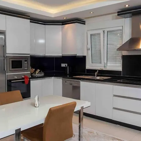 Kurt Safir Euro Apartamento *