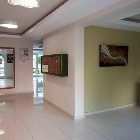 Kurt Safir Euro Apartamento